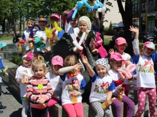 Czytelniczy pociąg wypełniony maksymalnie