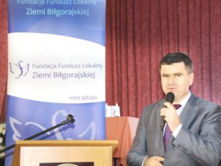 Fotorelacja z uroczystości wręczenia stypendiów 5/10/2016r. w auli LO im. ONZ