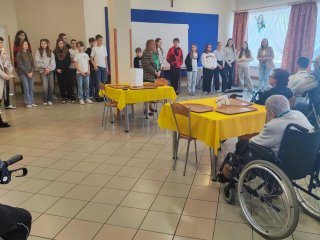 Nasz Fundacja włącza się w wielkanocną akcję kartka dla seniora zorganizowaną przez Federację Funduszy Lokalnych